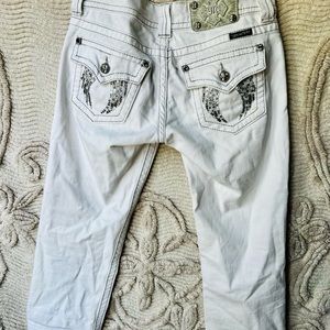 Miss Me White Capri Jeans
